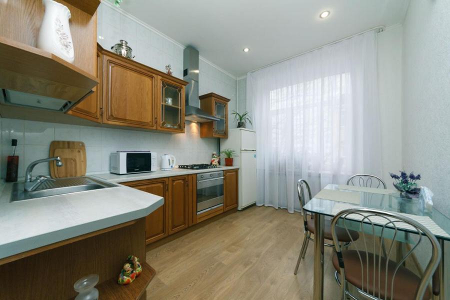 Flat Apartment *